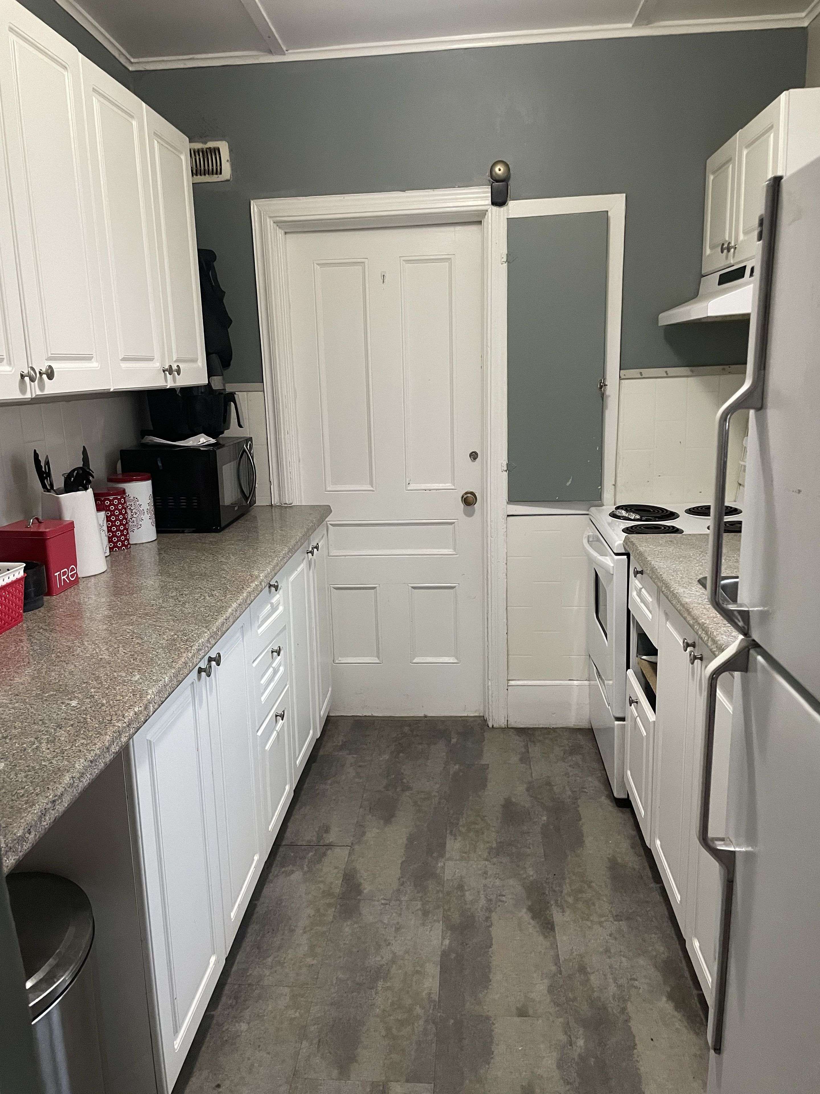 Smiths Falls, ON K7A 2K4,28 McEwen AVE