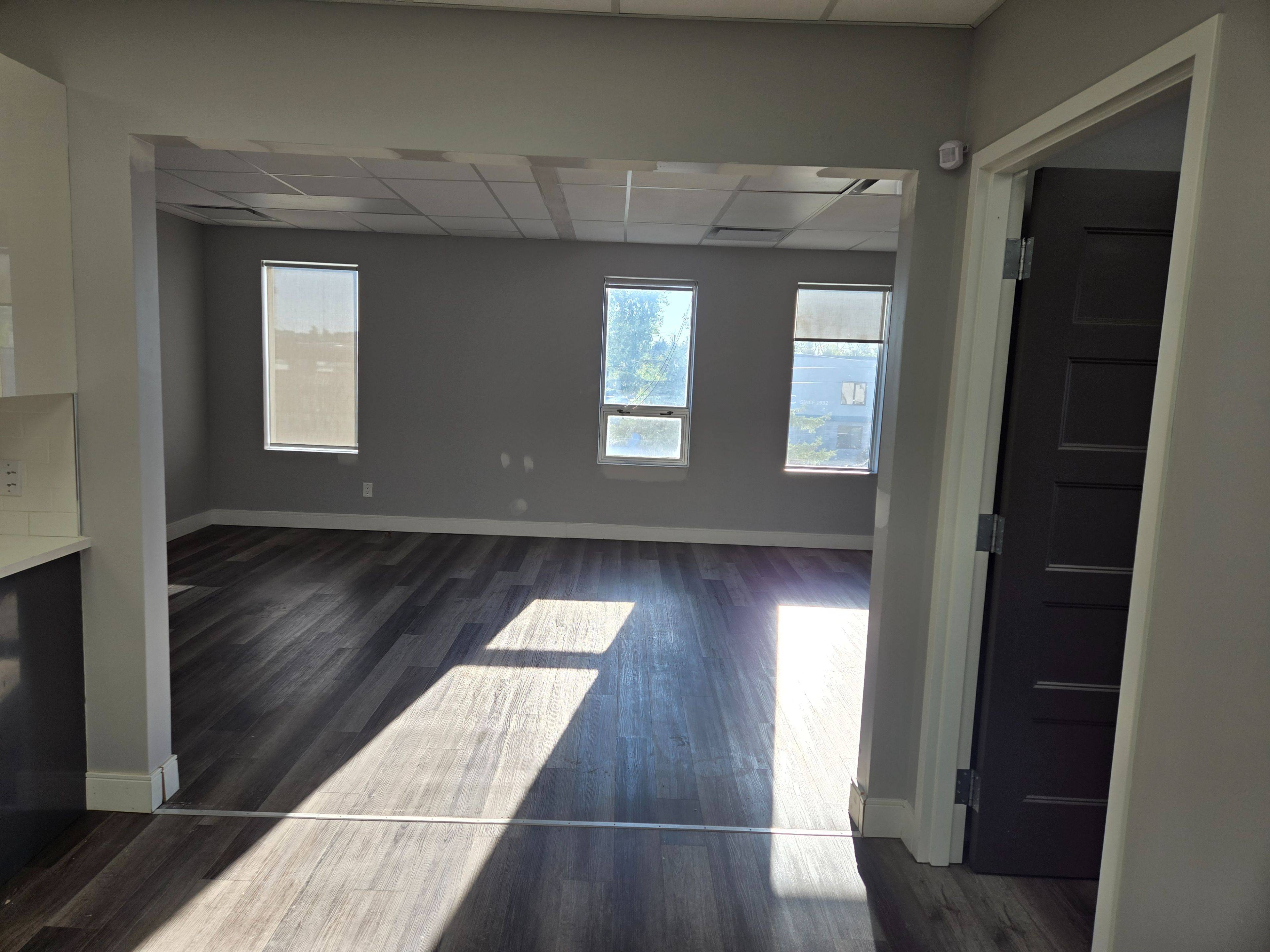 Tanglewood - Grenfell Glen - Pineglen, ON K2G 0G3,17 Grenfell CRES NW #201