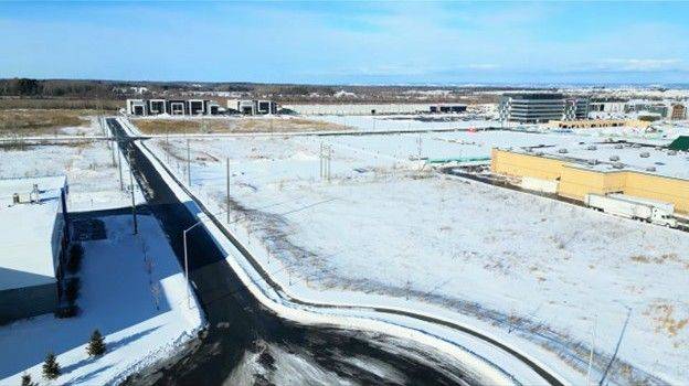 Carp - Huntley Ward, ON K2T 0N7,201 Nipissing CT