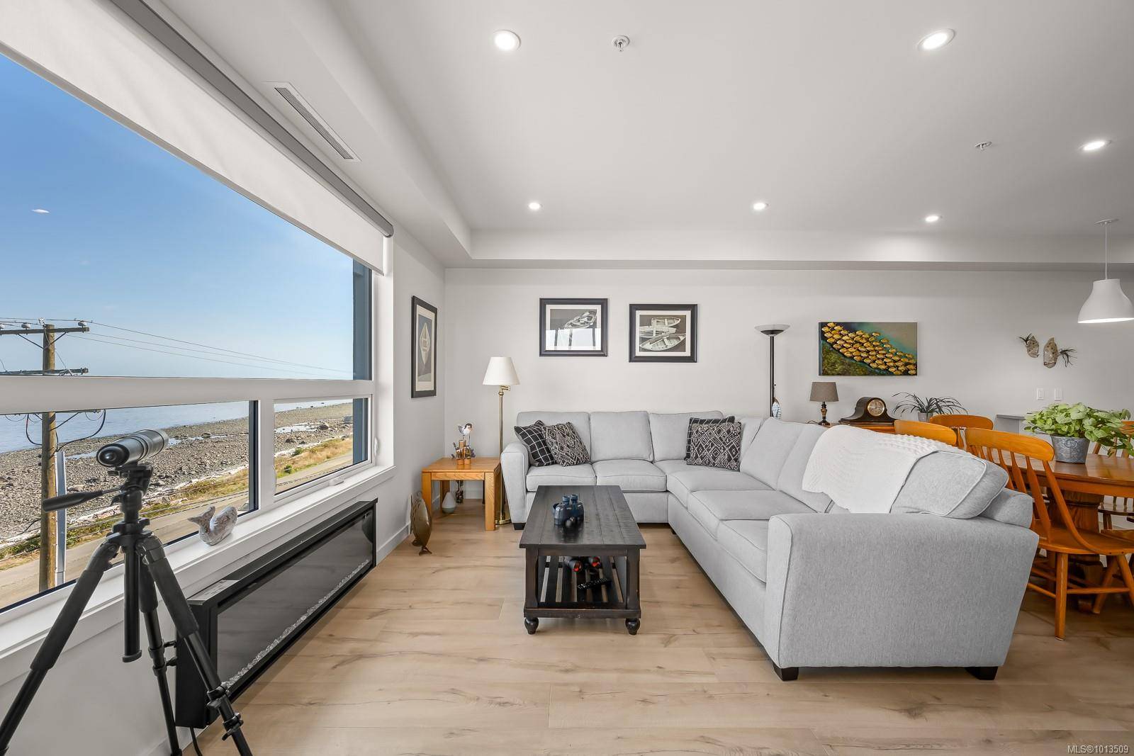 Campbell River, BC V9W 1A5,536 ISLAND Hwy S #406