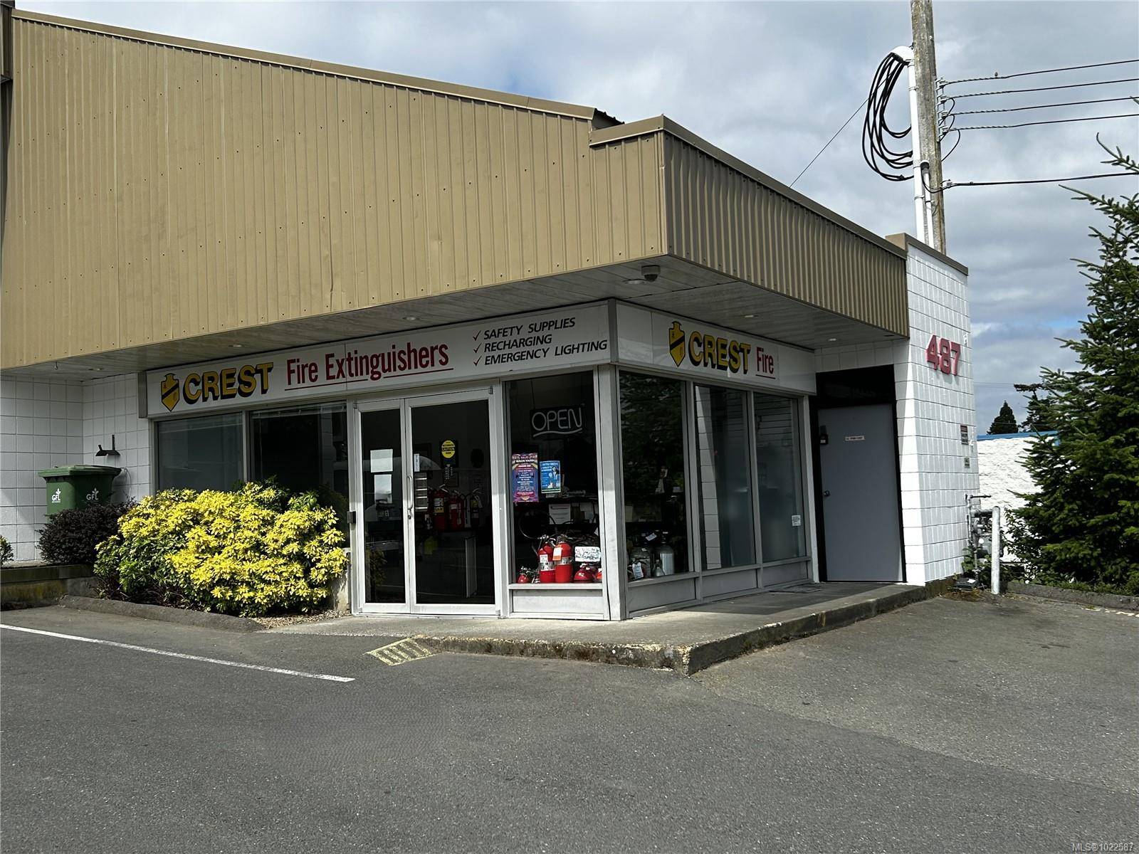 Victoria, BC V8T 2X3,487 Burnside Rd E