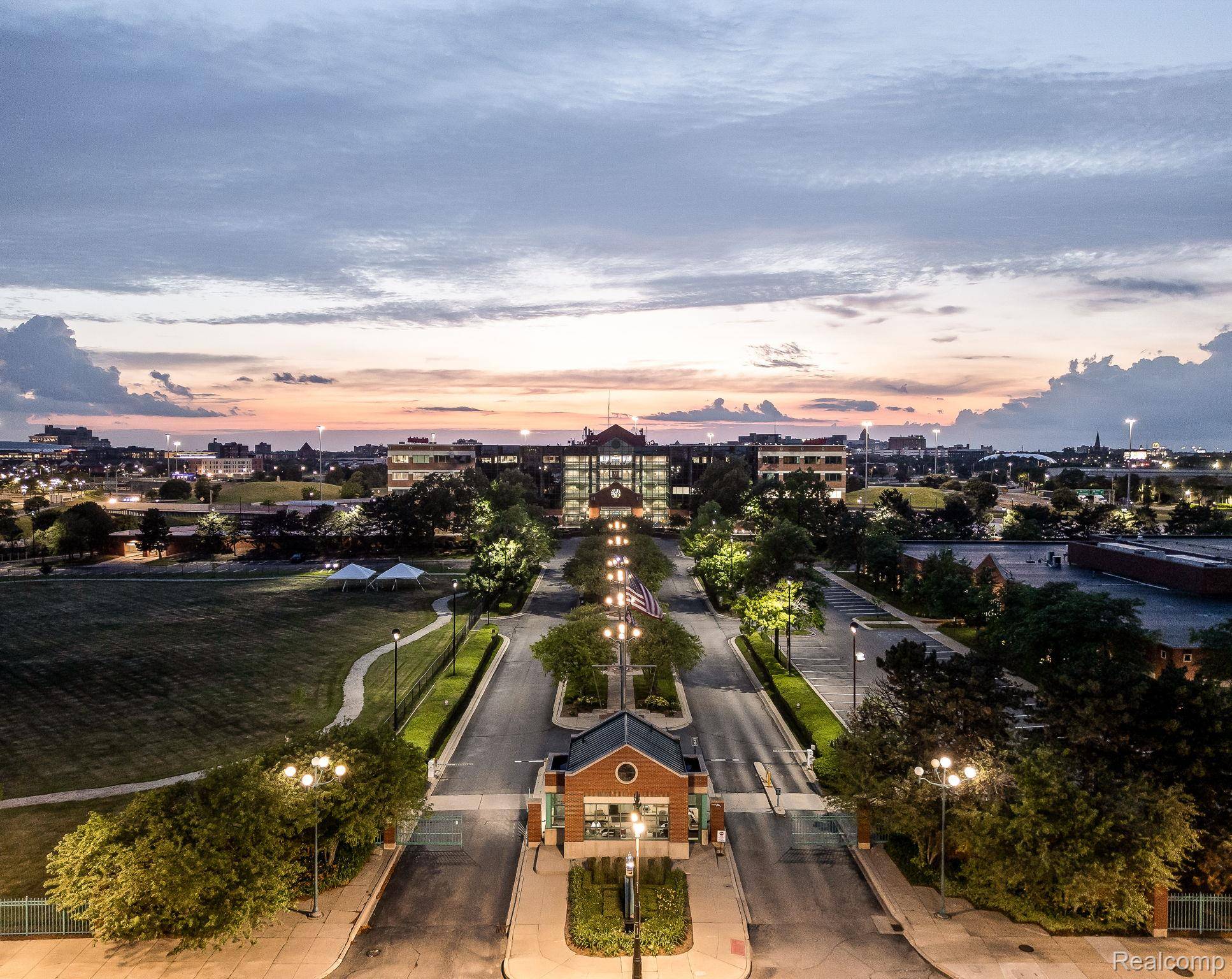 Detroit, MI 48207,1155 Brewery Park Blvd #270