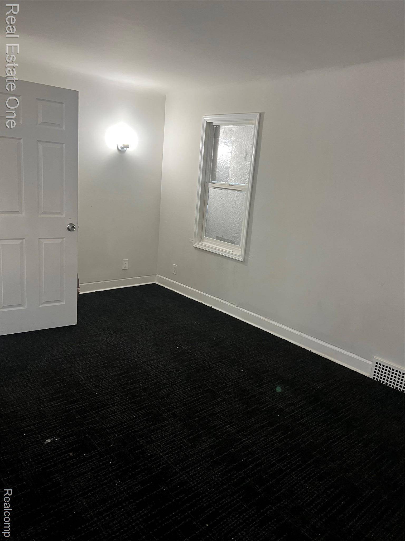 Detroit, MI 48204,8607 Northlawn ST