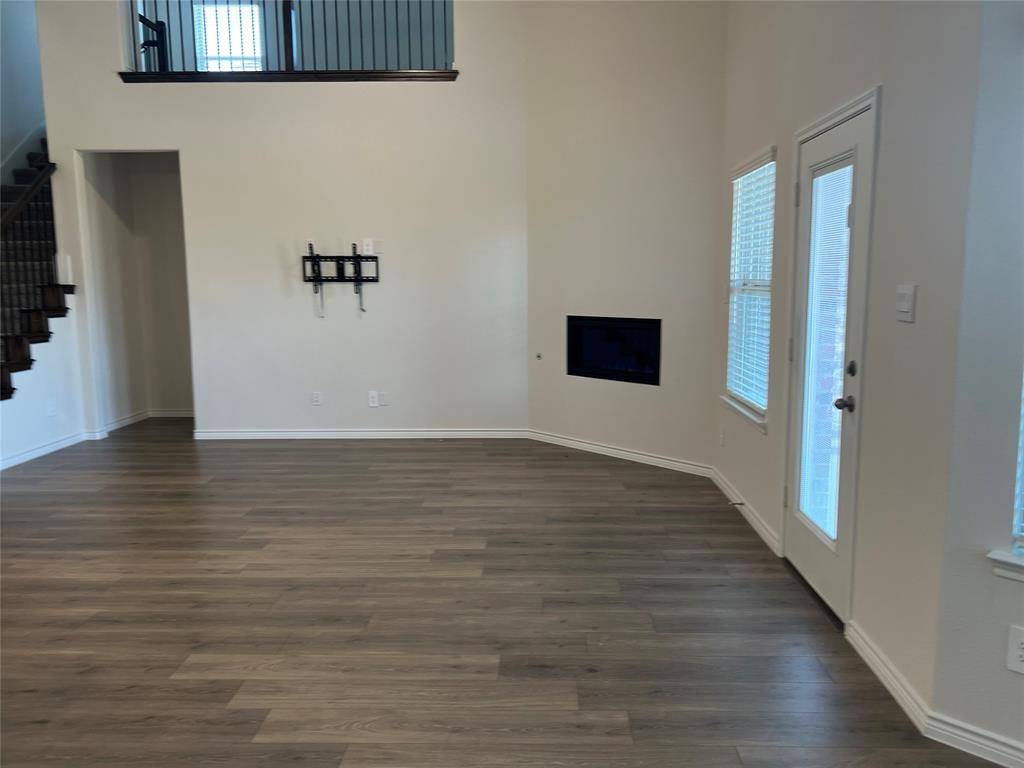 Aubrey, TX 76227,10517 BreezeWay Drive