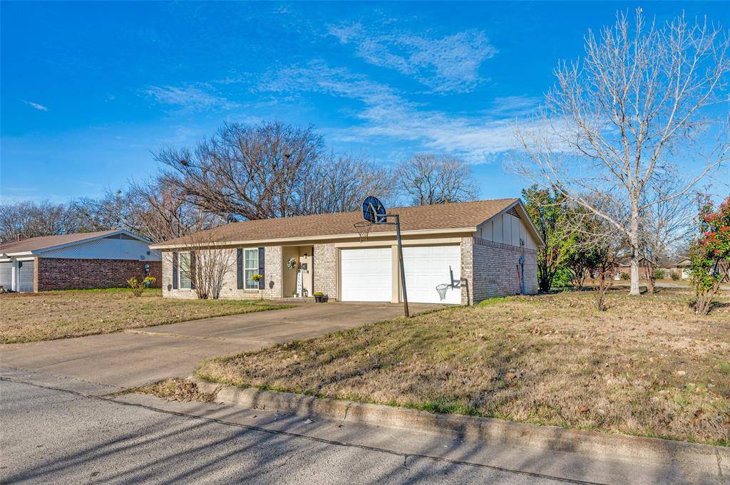 Burleson, TX 76028,600 Sue Ann Lane