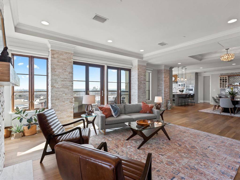 Fort Worth, TX 76102,501 Samuels Avenue #620