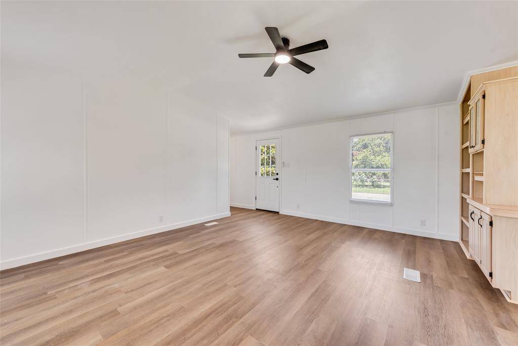 Bridgeport, TX 76426,807 1st Street