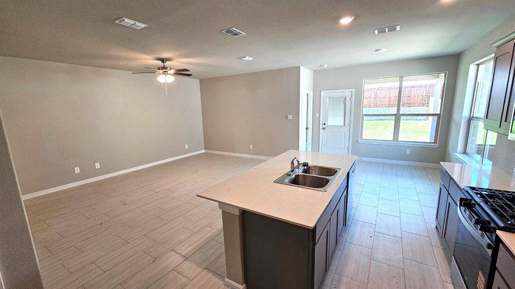 Denton, TX 76259,7705 TUSCARORA Drive