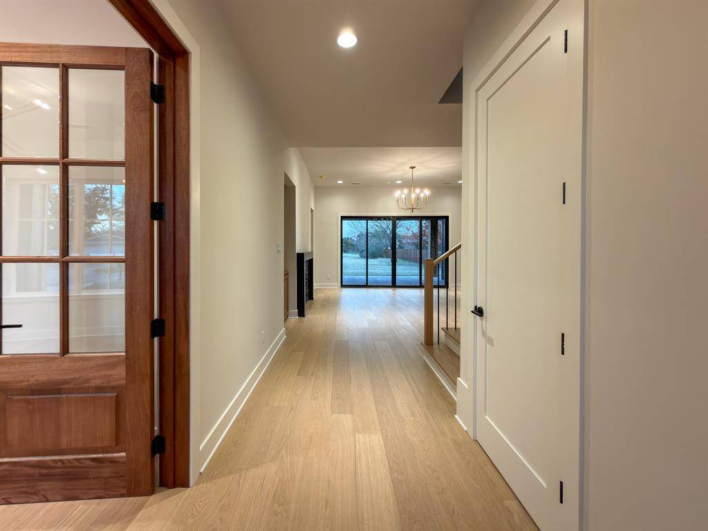 Roanoke, TX 76262,206 Pecan Street