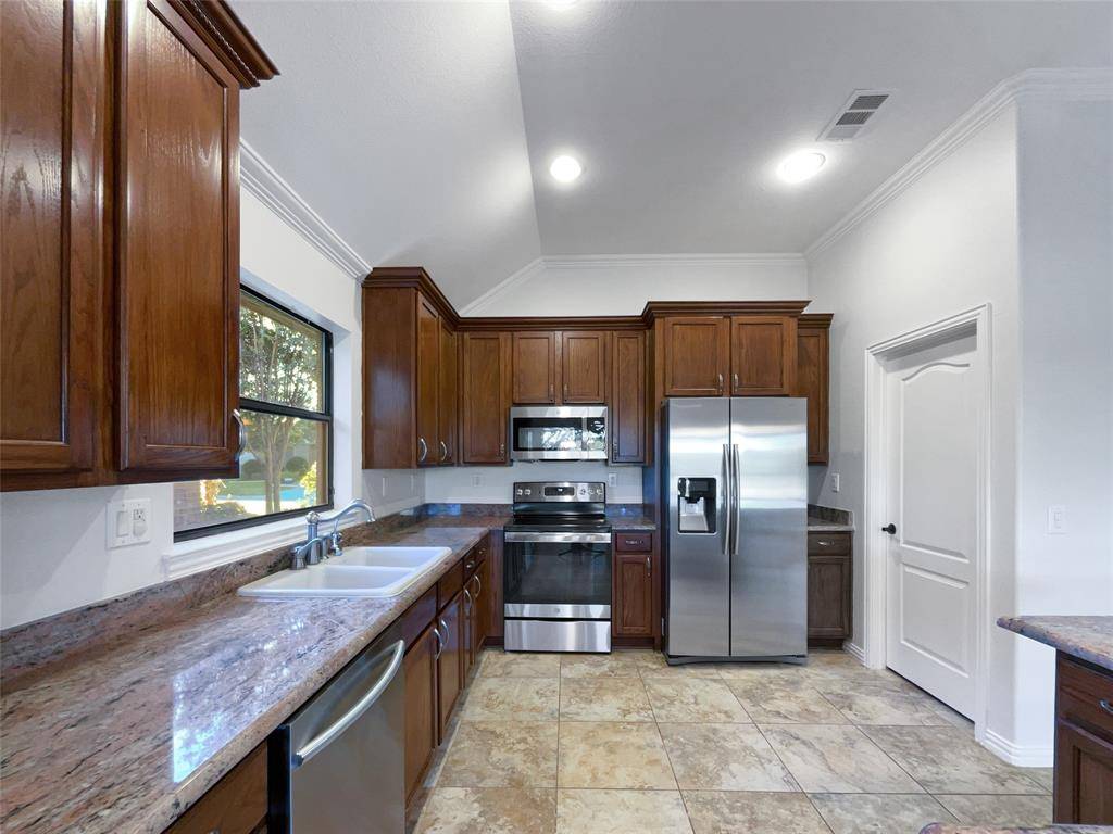 Denton, TX 76207,11308 Southerland Drive