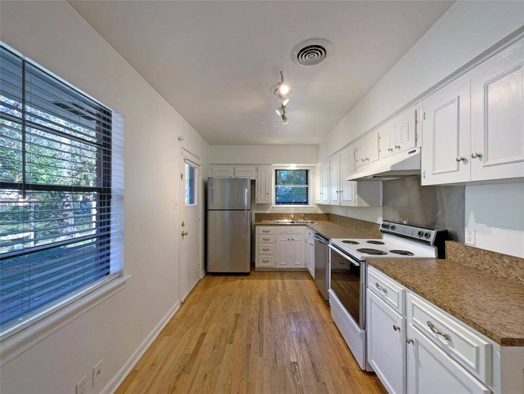 Denton, TX 76209,917 Sierra Drive