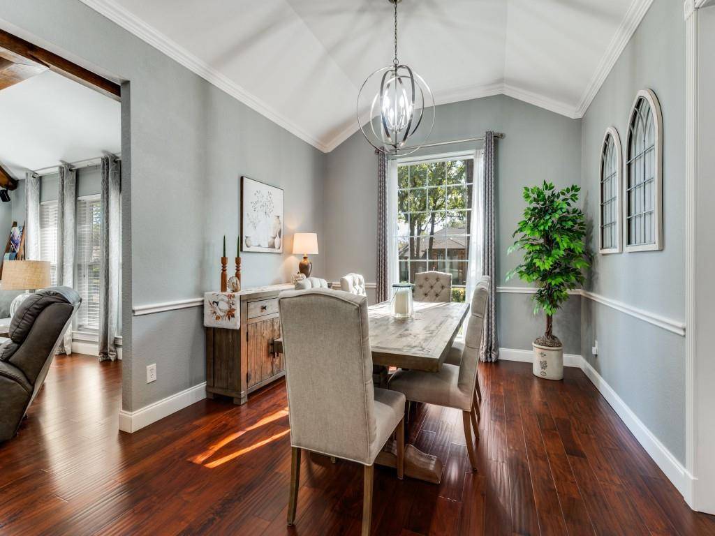 Arlington, TX 76017,2111 Riverforest Court