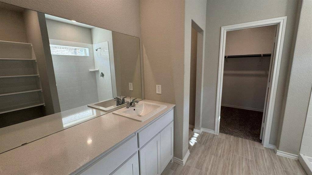 Denton, TX 76259,705 SHADED GROVE Drive