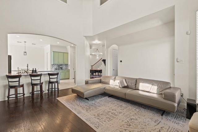 Grand Prairie, TX 75052,417 Burberry Drive