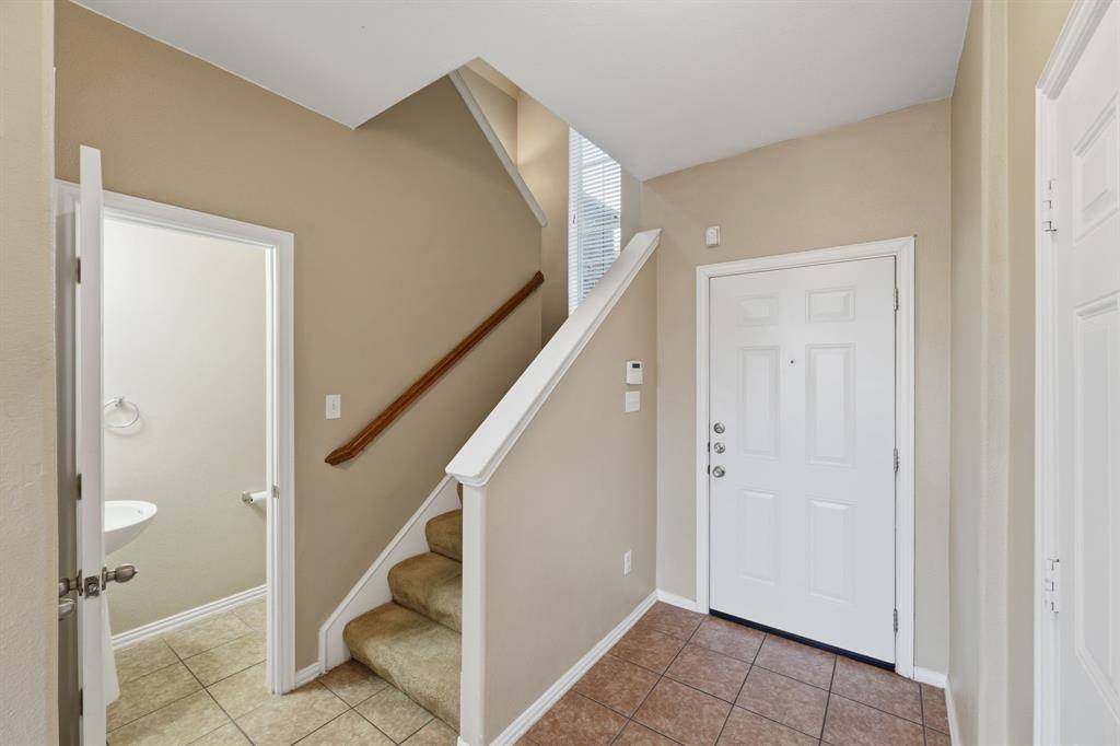 Allen, TX 75002,706 S Jupiter Road #1806