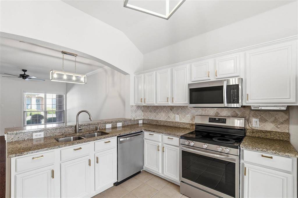 Mckinney, TX 75072,575 S Virginia Hills Drive #403