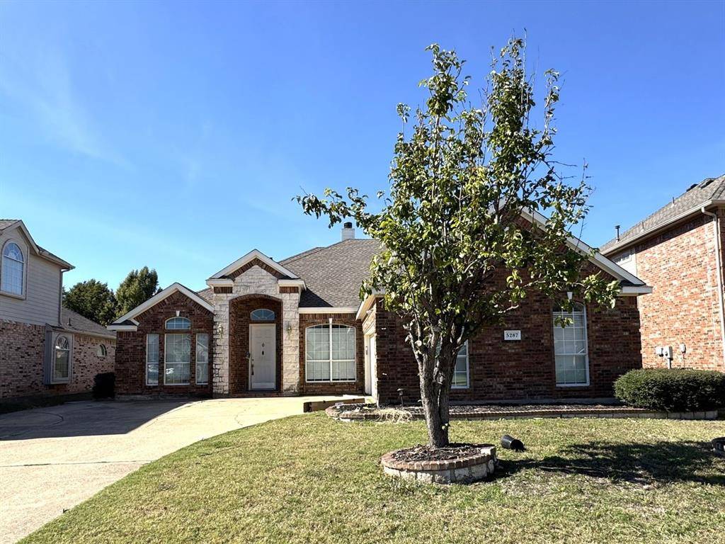 Grand Prairie, TX 75052,5287 W Cove Way