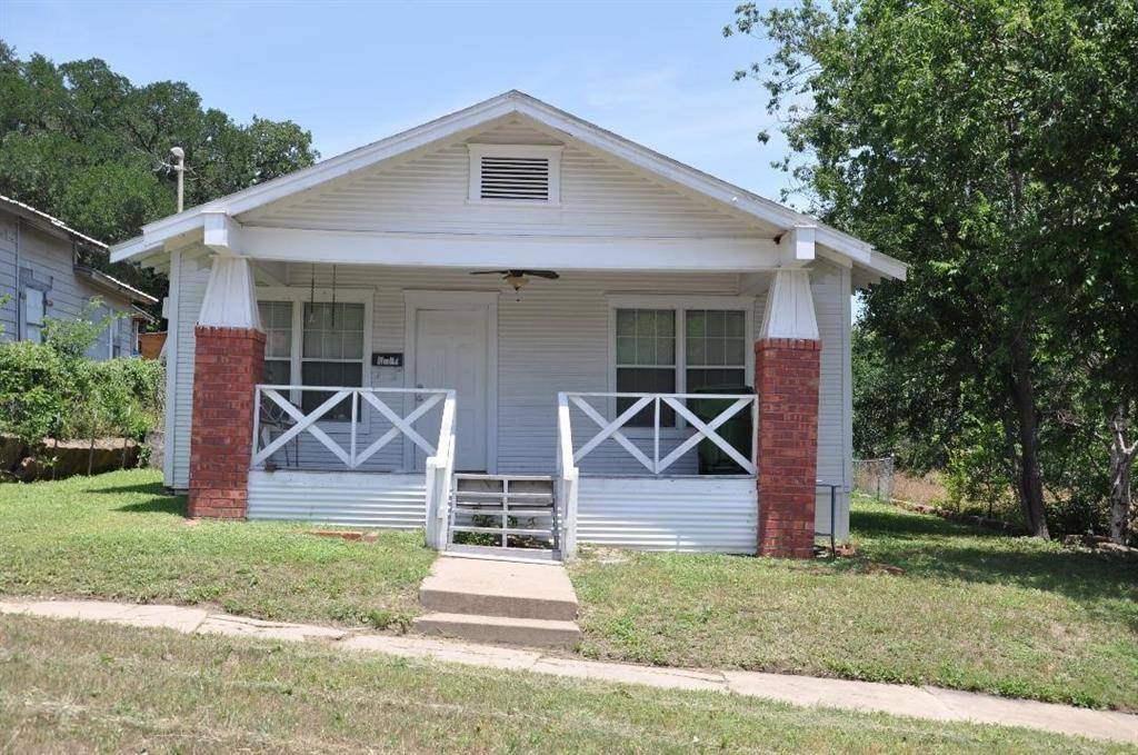 Mineral Wells, TX 76067,614 NW 8th Street