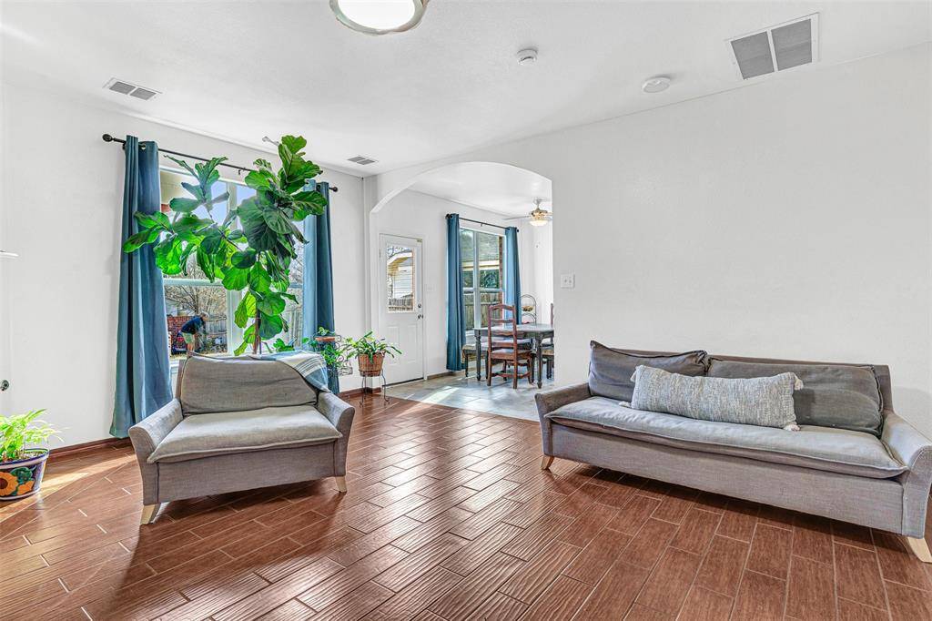 Fort Worth, TX 76244,11856 Porcupine Drive