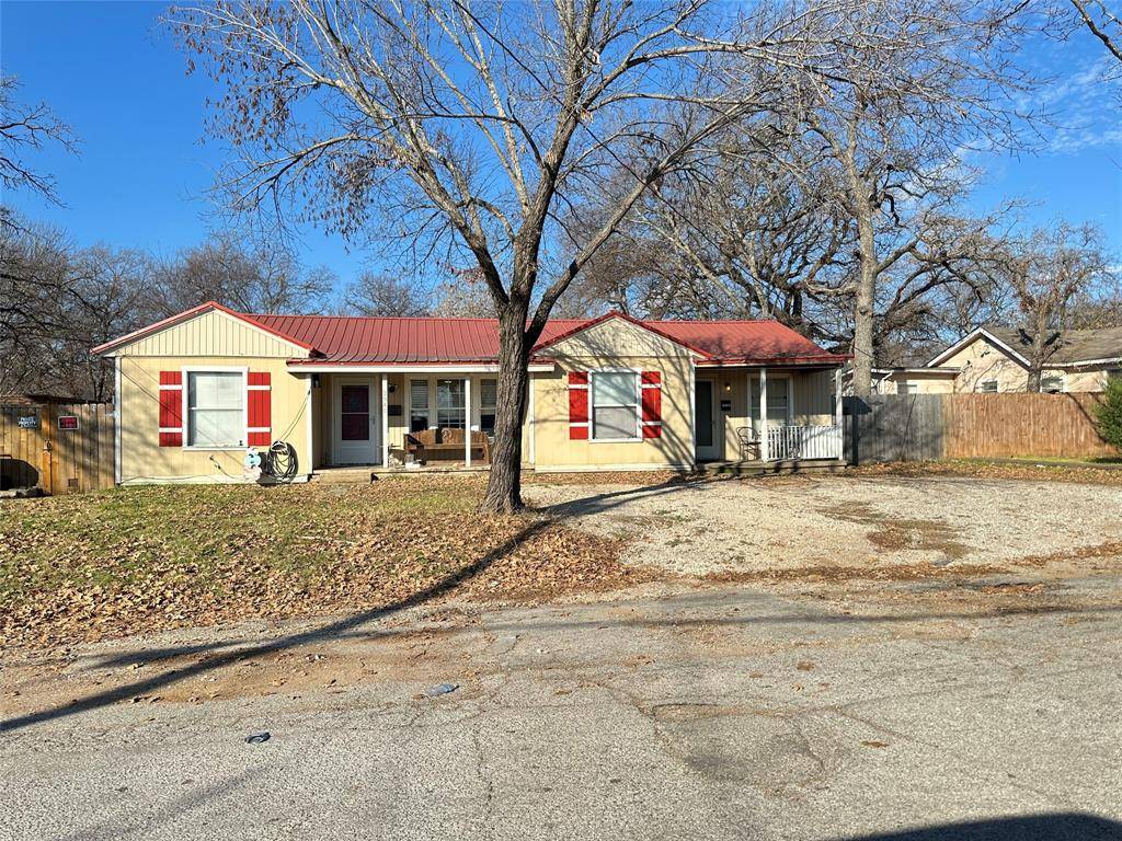 Fort Worth, TX 76112,2940 Hunter Street
