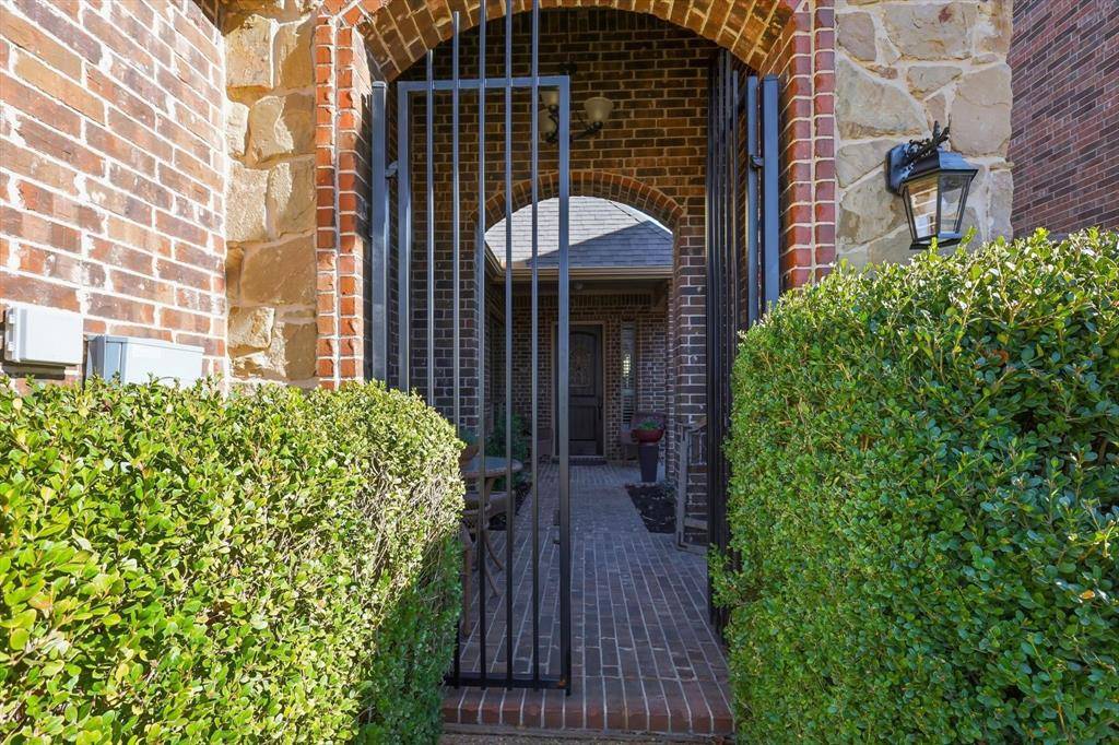 Mckinney, TX 75072,905 Deer Ridge Trail
