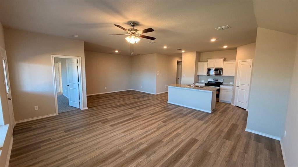 Fort Worth, TX 76131,8520 BELTMILL Parkway