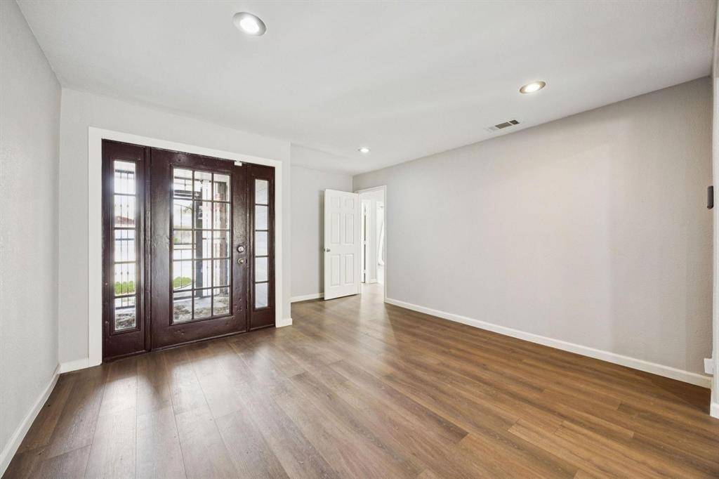 Irving, TX 75062,2801 Clearbrook Drive