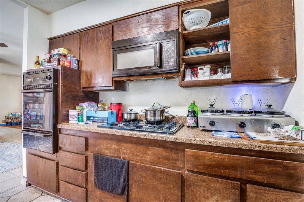 Dallas, TX 75217,6707 Atha Drive