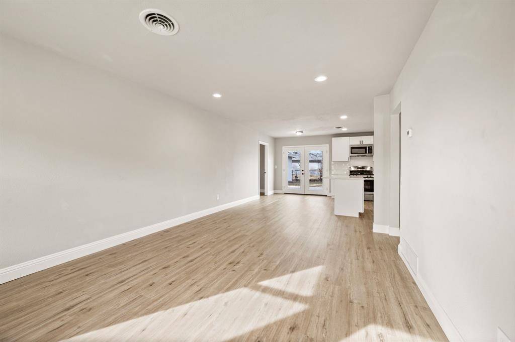 Haltom City, TX 76117,5221 Mack Road