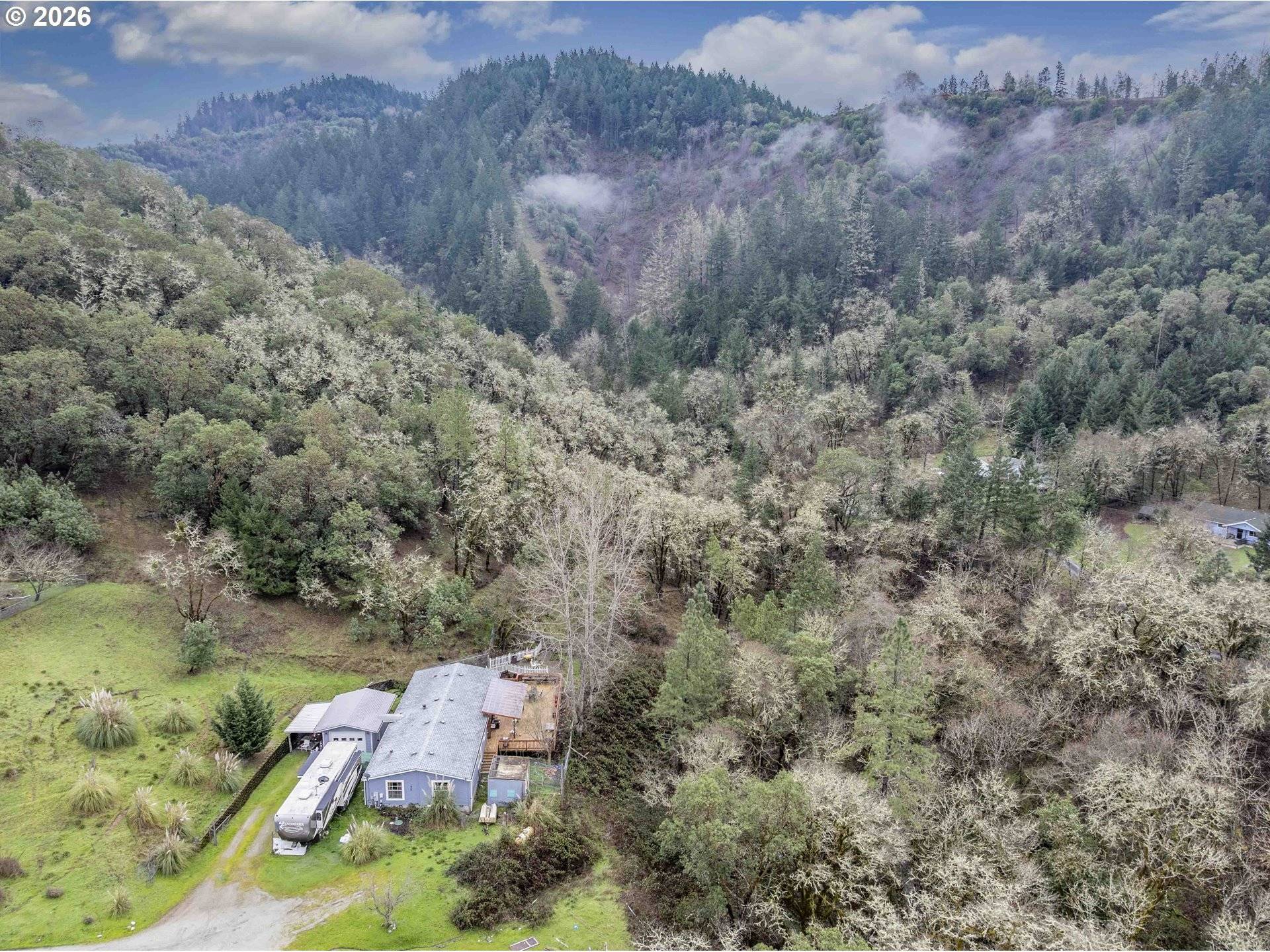 Myrtle Creek, OR 97457,424 AKER DR