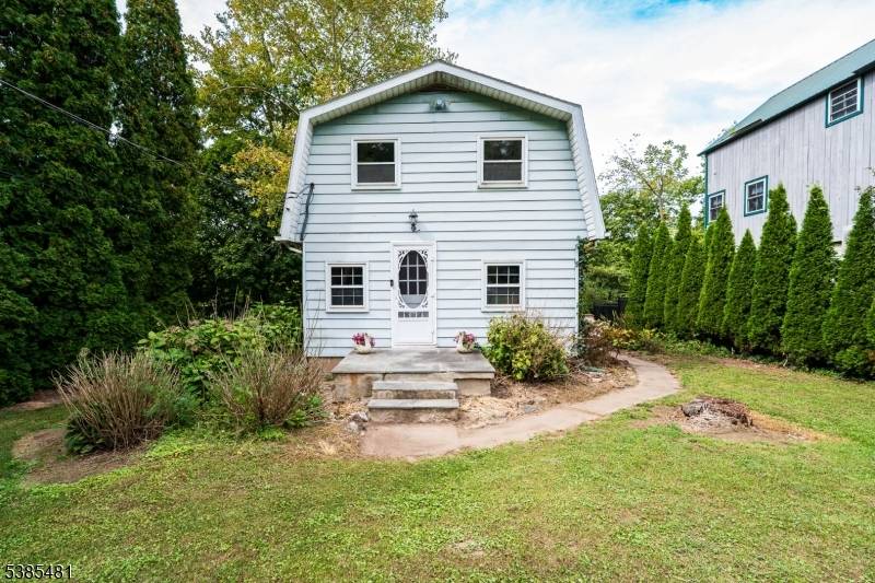 Harmony Twp., NJ 08865,22 Harmony Sta