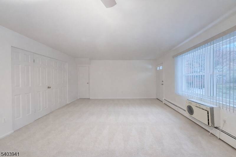 Wayne Twp., NJ 07470,55 Knox Ter #1A