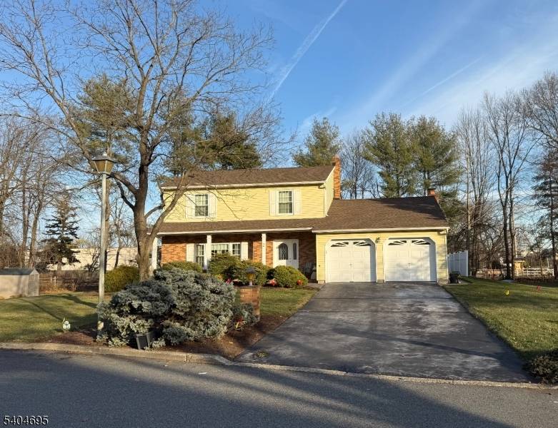 Pequannock Twp., NJ 07444,2 Michael Ct