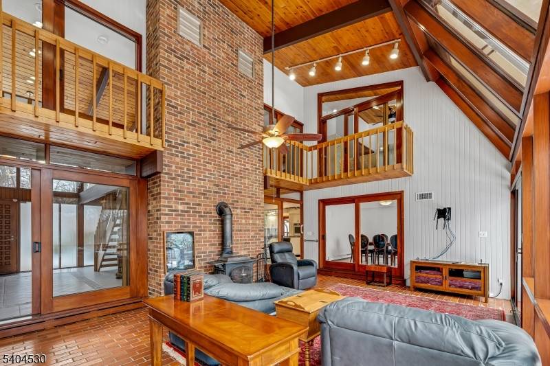 Mendham Twp., NJ 07945,39 Woodland Rd