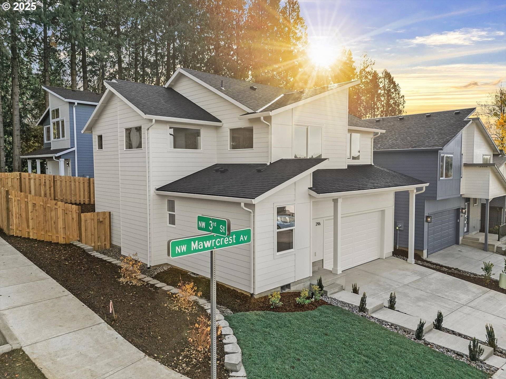 Gresham, OR 97030,296 NW Mawrcrest AVE