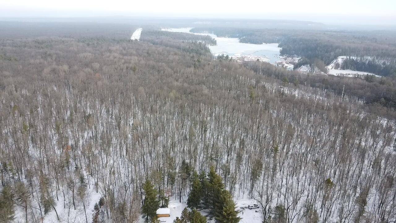 Wellston, MI 49689,19248 Caberfae HWY