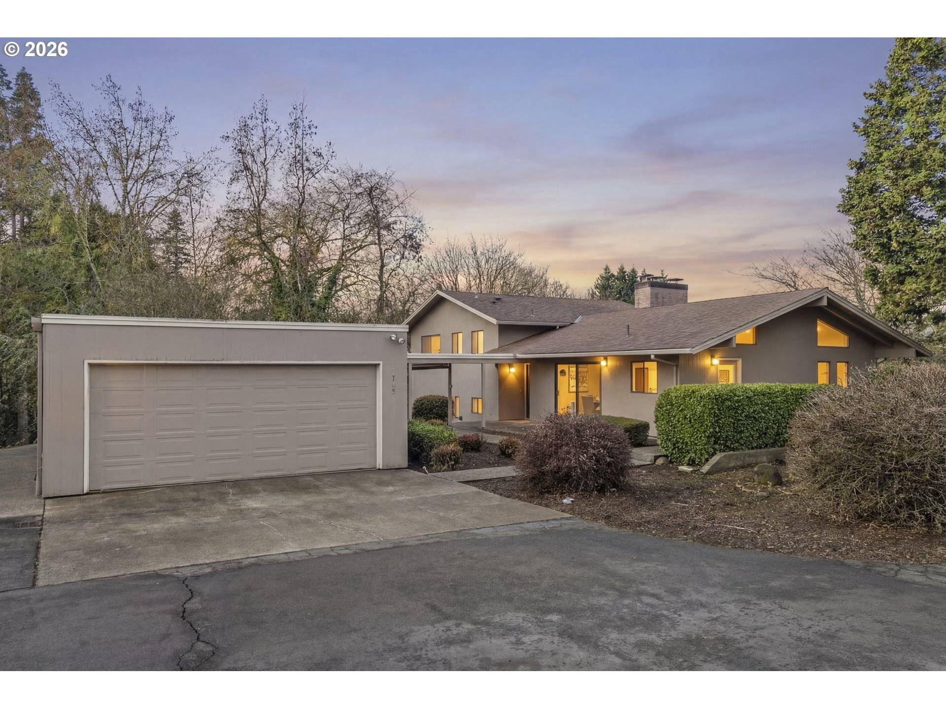 Hillsboro, OR 97123,1745 SE BROOKWOOD AVE