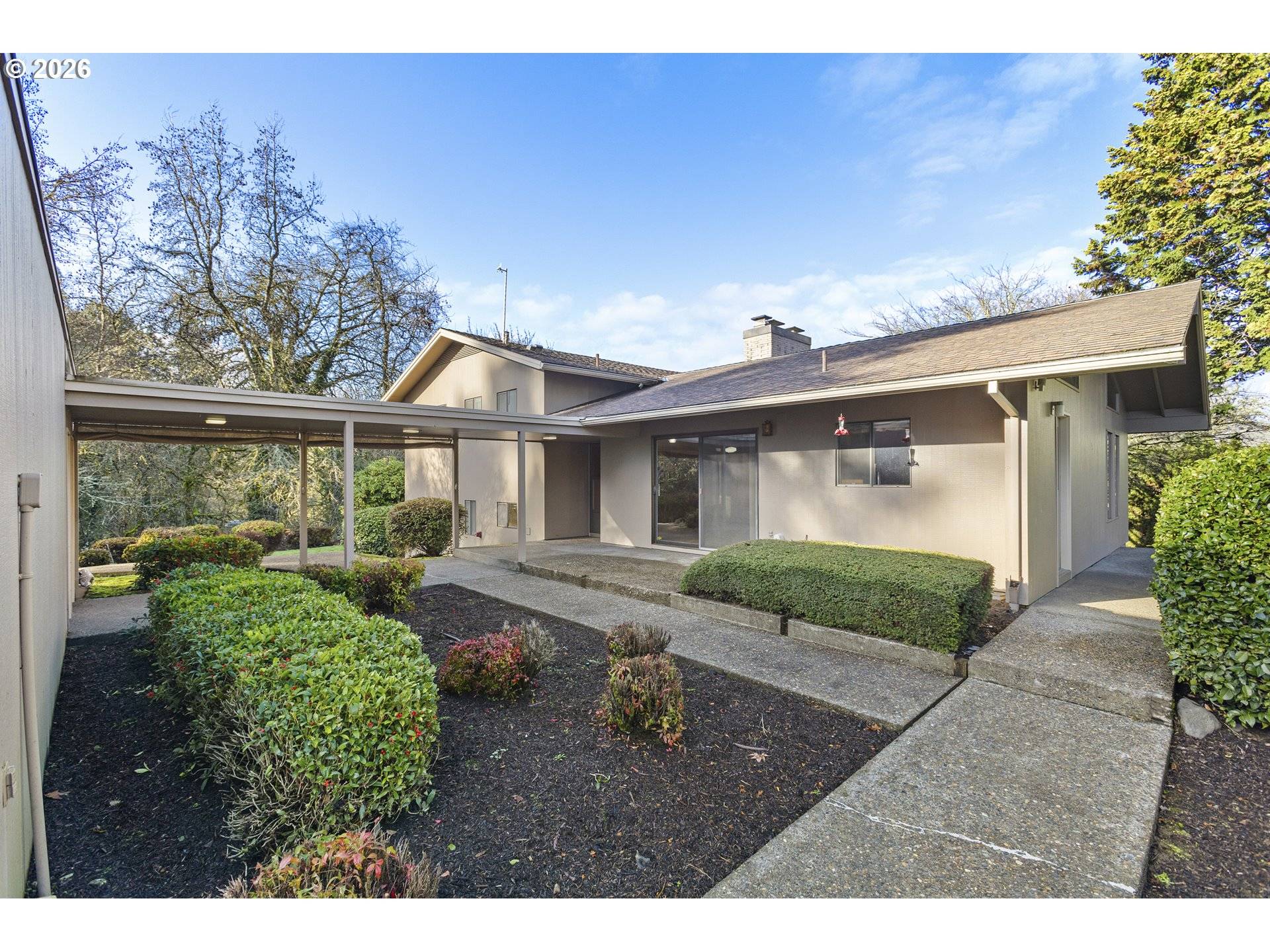 Hillsboro, OR 97123,1745 SE BROOKWOOD AVE