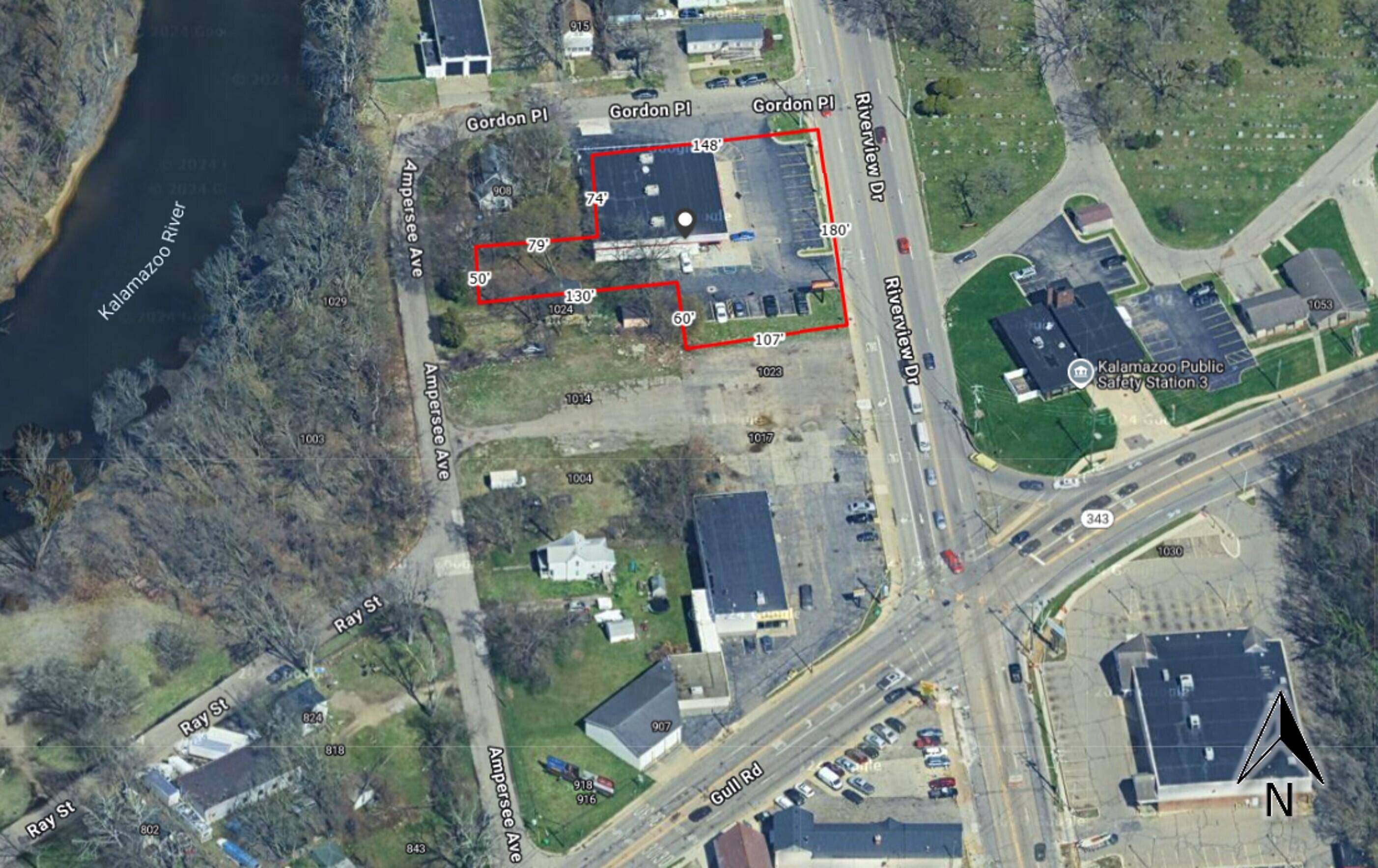 Kalamazoo, MI 49048,1037 Riverview DR