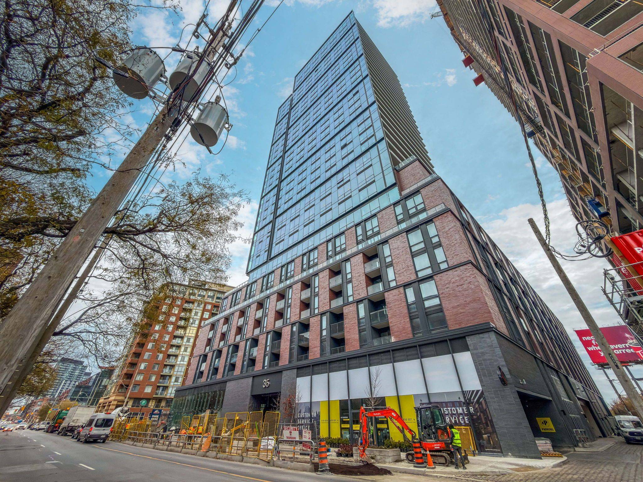 Toronto C08, ON M5A 0Z5,35 Parliament ST #322