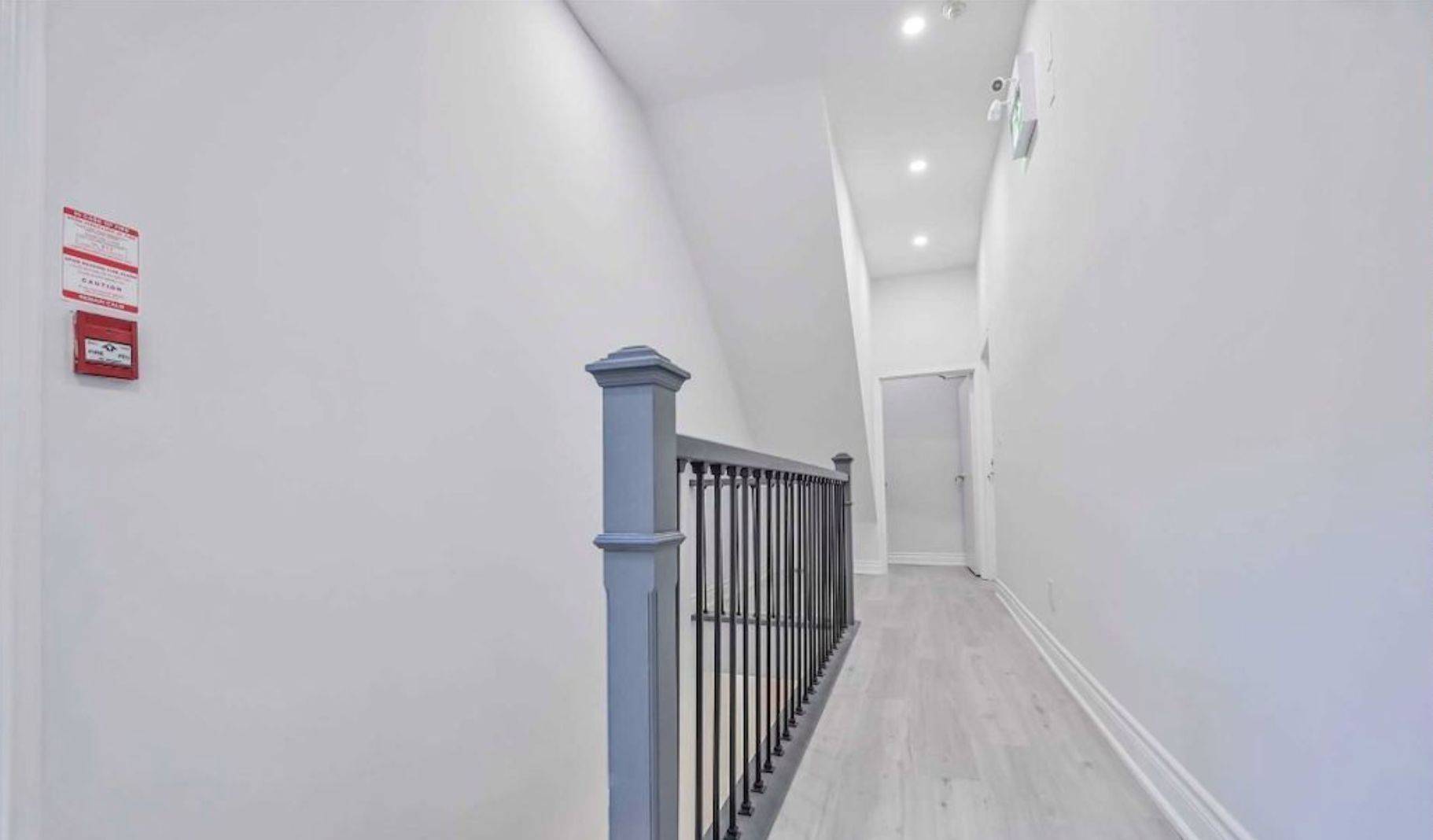 Toronto C08, ON M5A 2A8,414 Dundas ST E #202