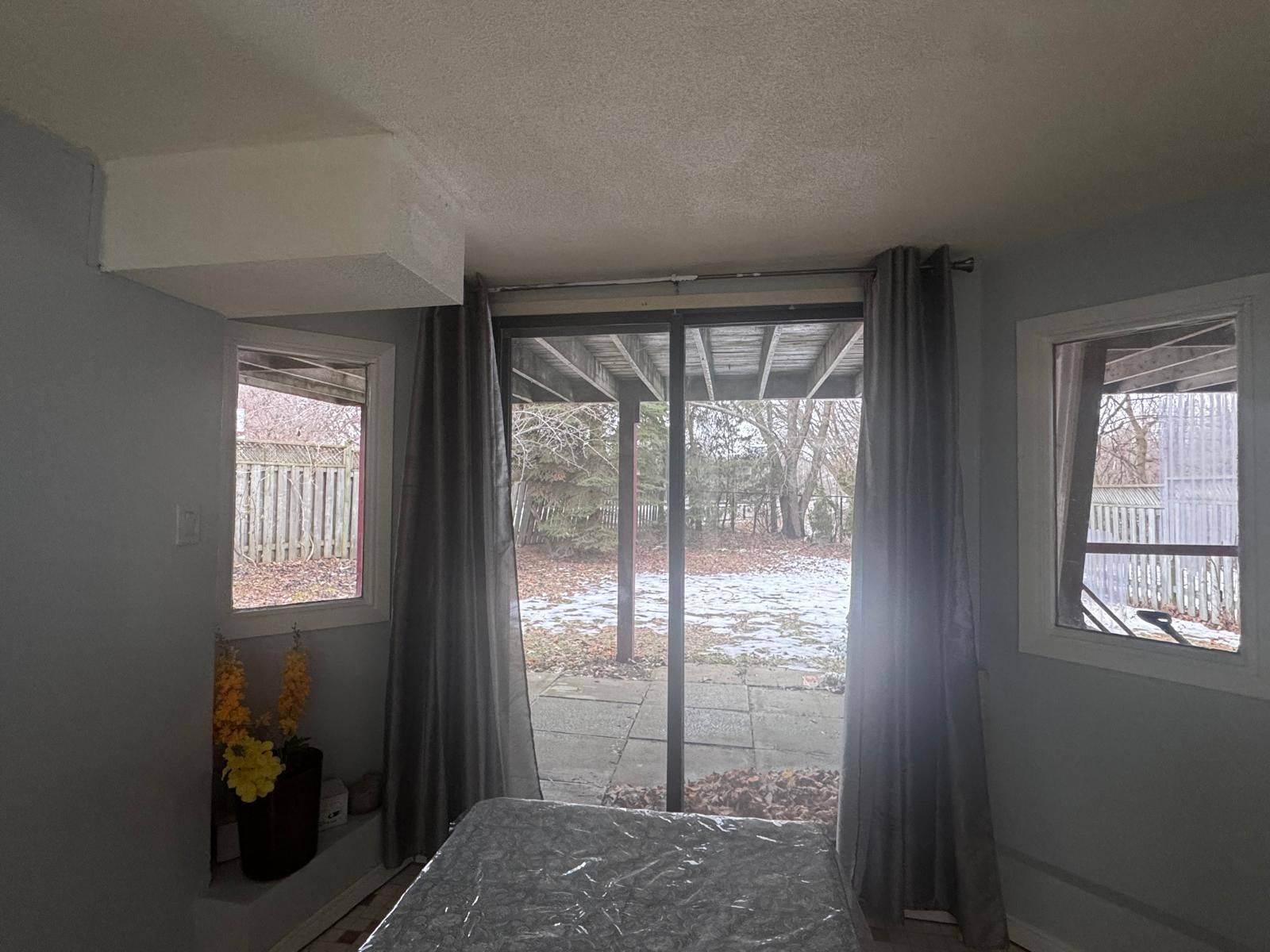 Toronto E11, ON M1B 5H3,2 Glenheather TER #Lower