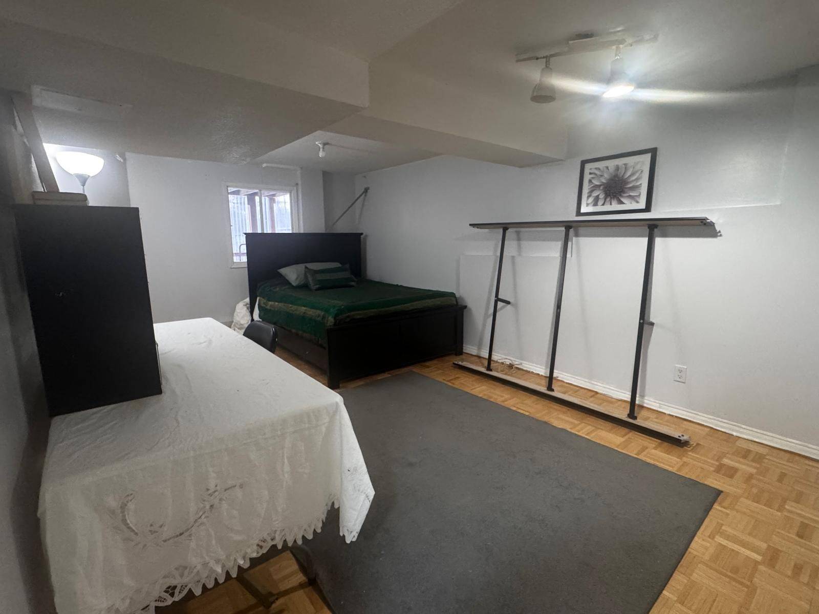 Toronto E11, ON M1B 5H3,2 Glenheather TER #Lower