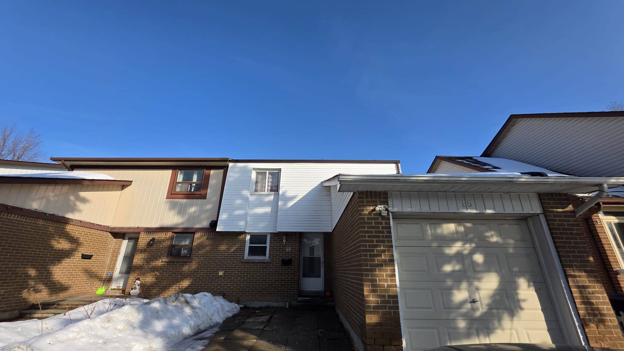 Toronto E07, ON M1V 1L8,15 Cleadon RD #Basement