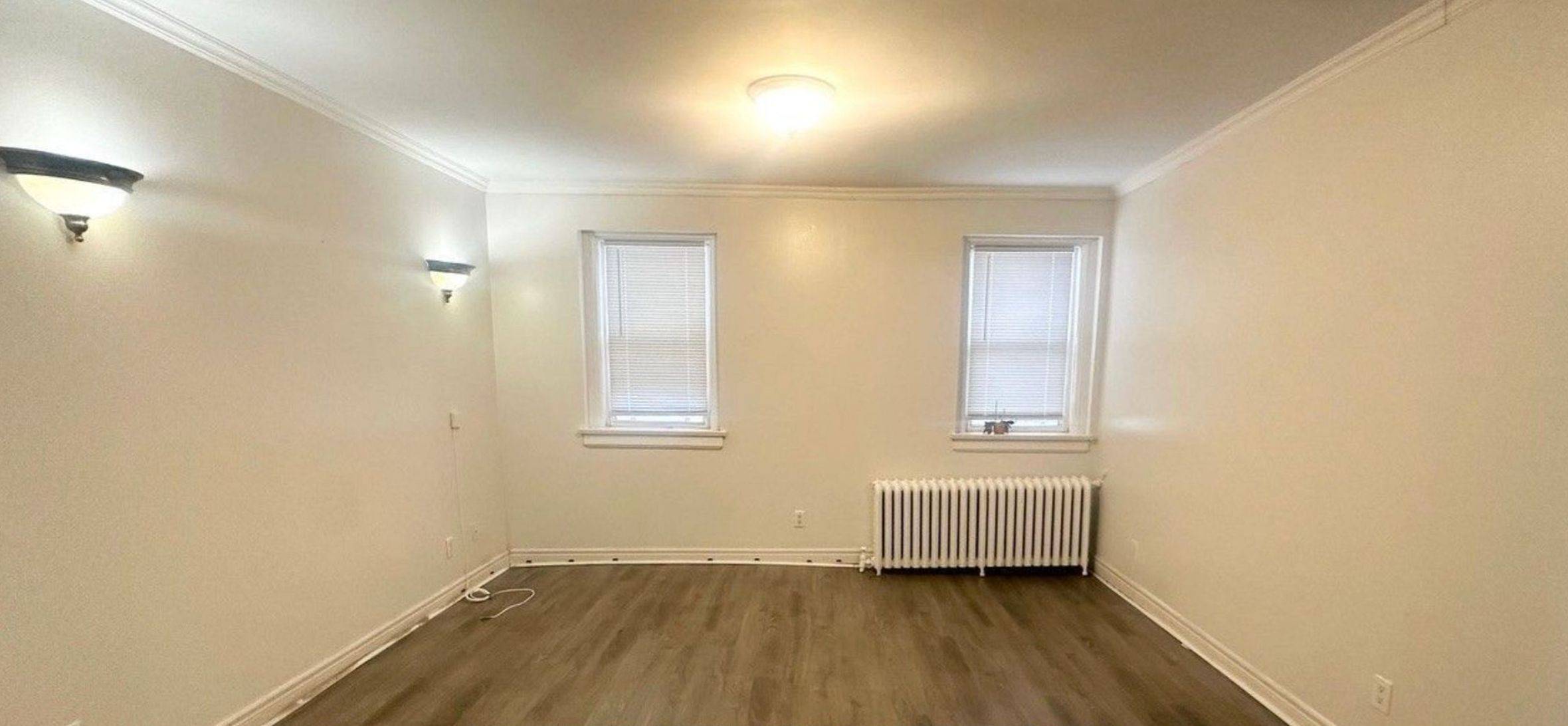 Toronto E02, ON M4E 2R4,98 Leuty AVE #A4