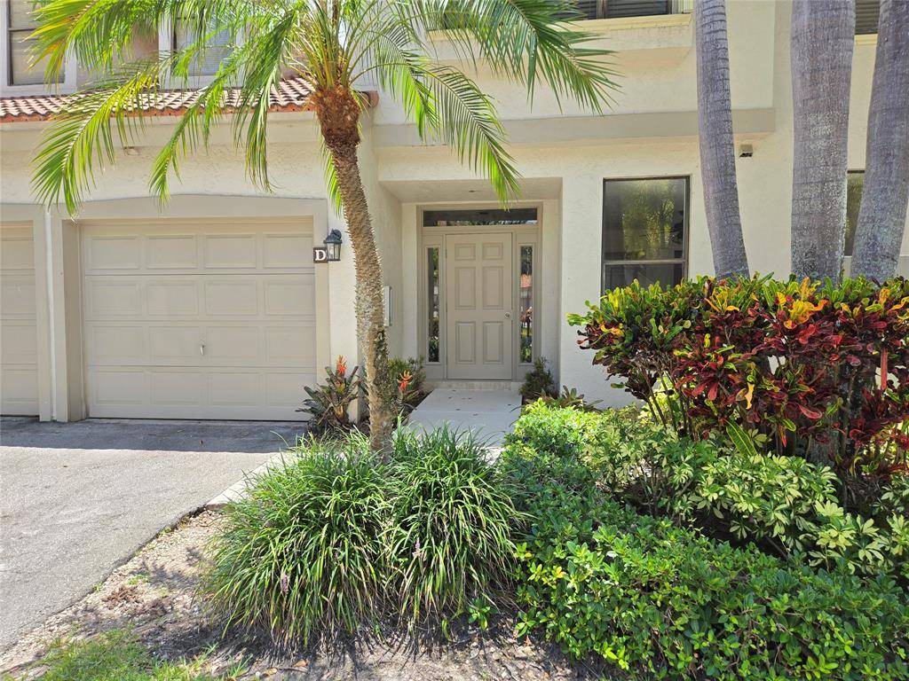 Boca Raton, FL 33486,5800 Coach House Cir #D