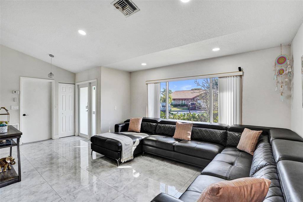 Margate, FL 33063,7909 NW 19th St