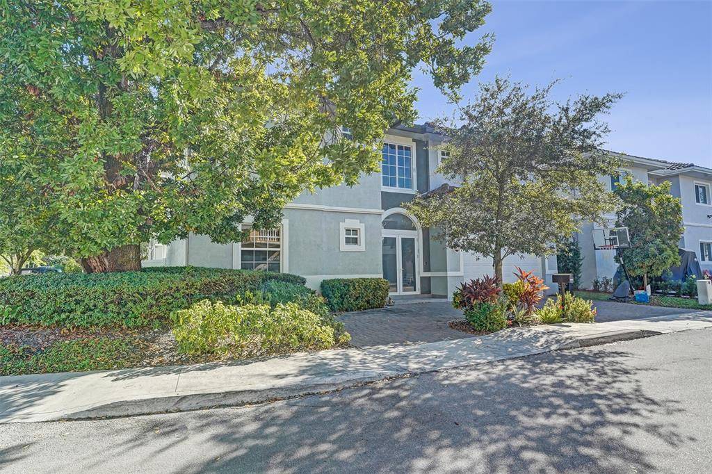 Dania Beach, FL 33312,3534 FOREST VIEW CR