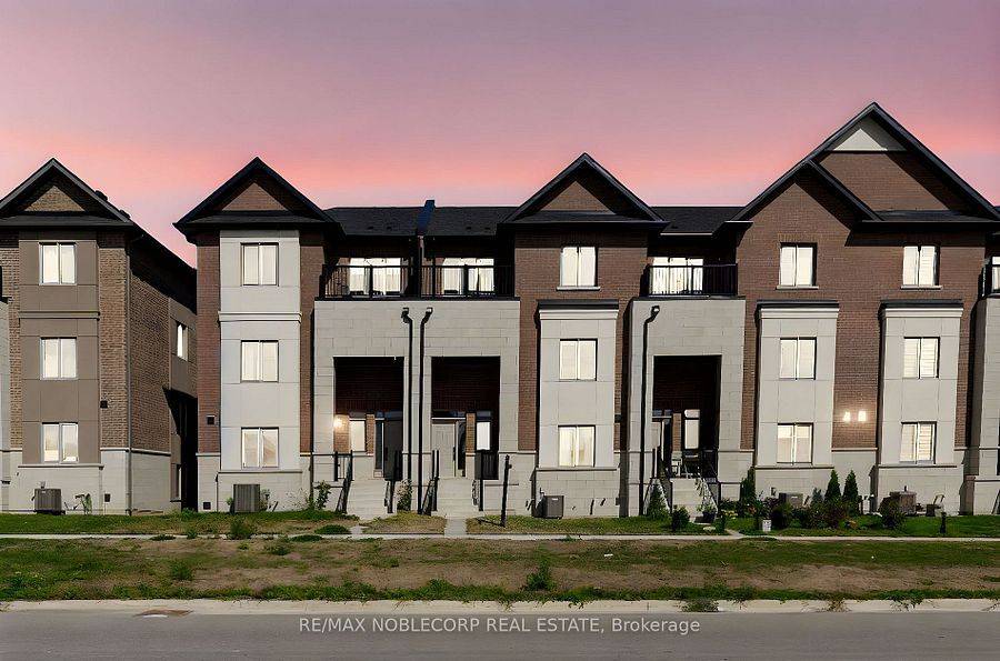 Uxbridge, ON L9P 0R6,34 Alan Williams Trl TRL