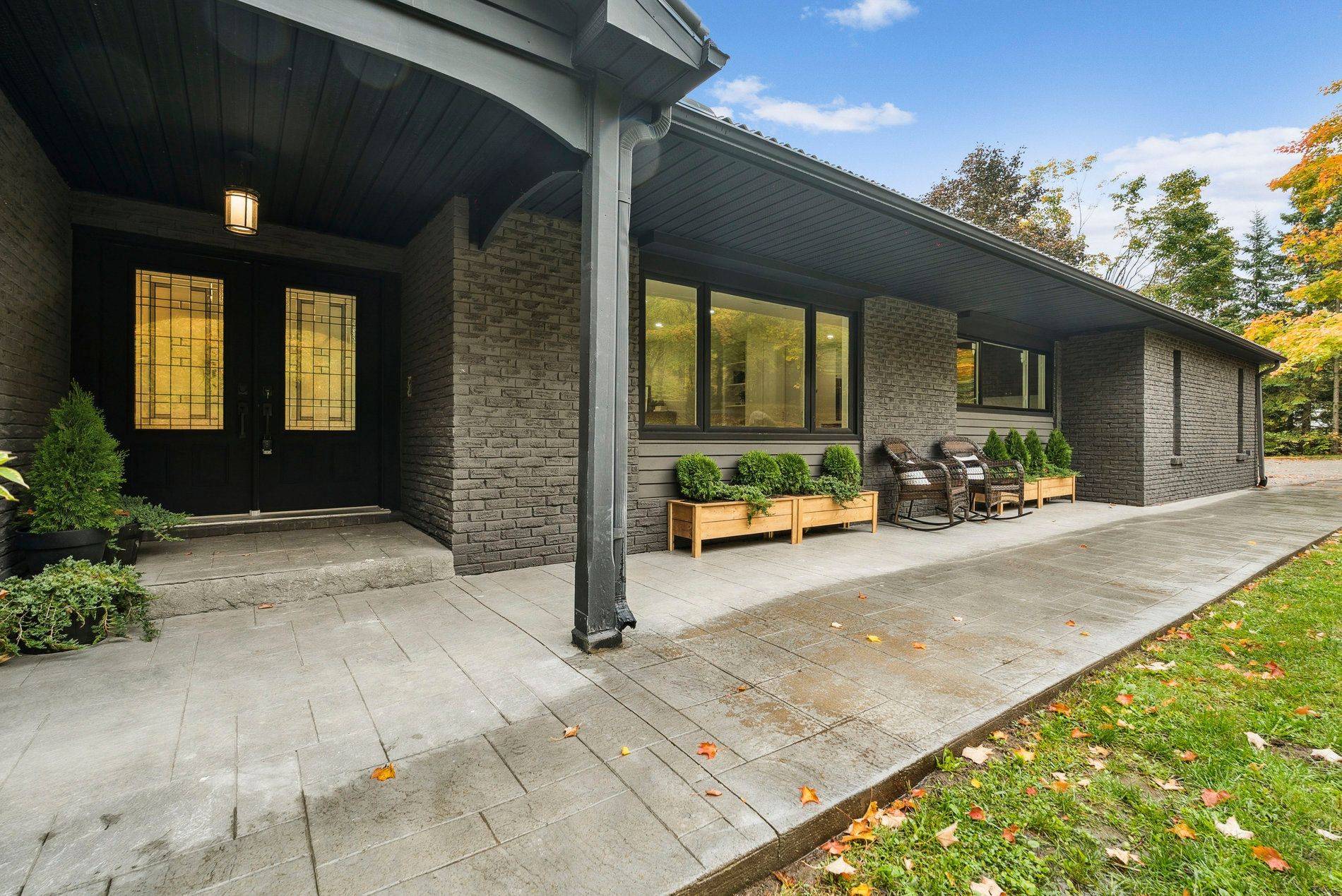 Oro-medonte, ON L3V 8J1,1083 Line 15 N/A N